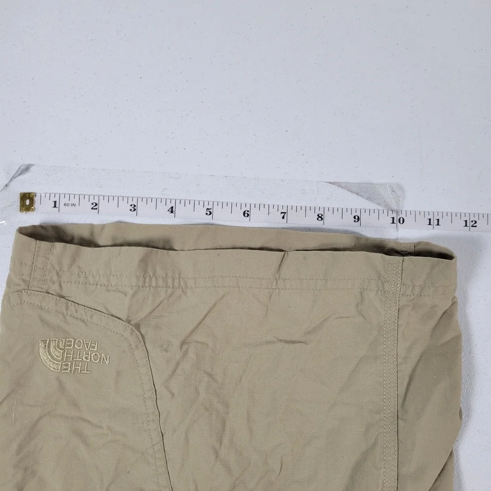 The North Face Mens Cargo Shorts Tan Size 32 Utility Outdoor Casual‎